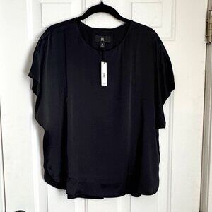 NWT | Banana Republic | Silk Flowy T/Blouse | M